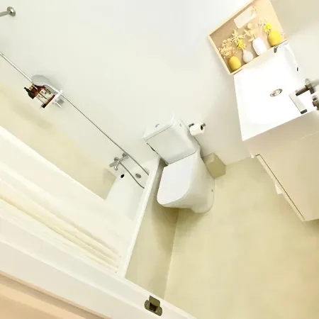 Chic Apartments- Free Parking - 10 Min From Bcn Centre By Metro