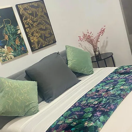 Apartment Chic Apartments- Free Parking - 10 Min From Bcn Centre By Metro *