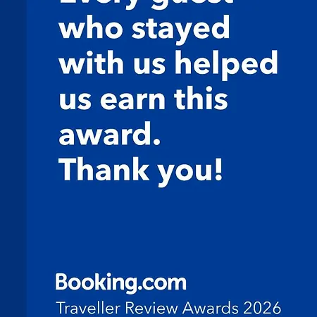 Chic Apartments- Free Parking - 10 Min Bcn Center By Metro 公寓 巴塞罗那