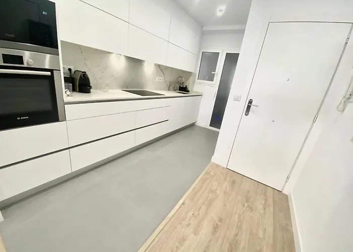 Apartamento Chic Apartments- Free Parking - 10 Min Bcn Center By Metro Barcelona