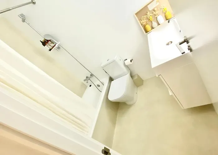 Chic Apartments- Free Parking - 10 Min Bcn Center By Metro