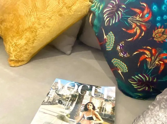 Apartamento Chic Apartments- Free Parking - 10 Min Bcn Center By Metro Barcelona