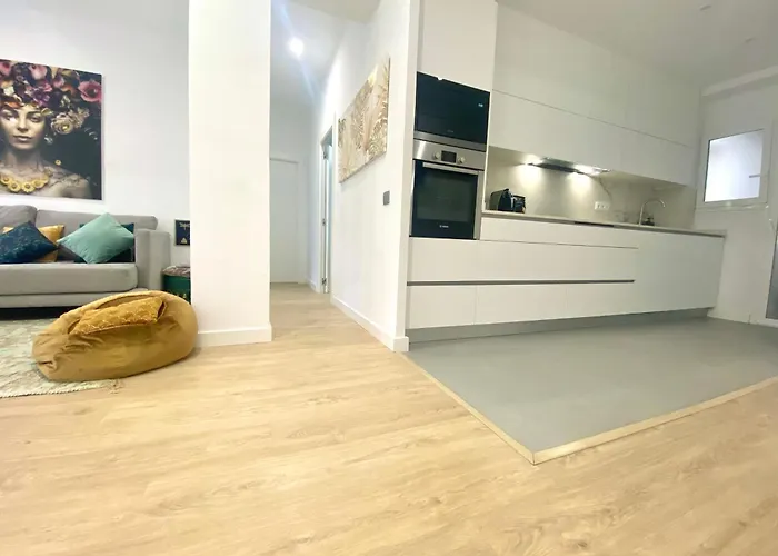 Chic Apartments- Free Parking - 10 Min Bcn Center By Metro Apartamento Barcelona